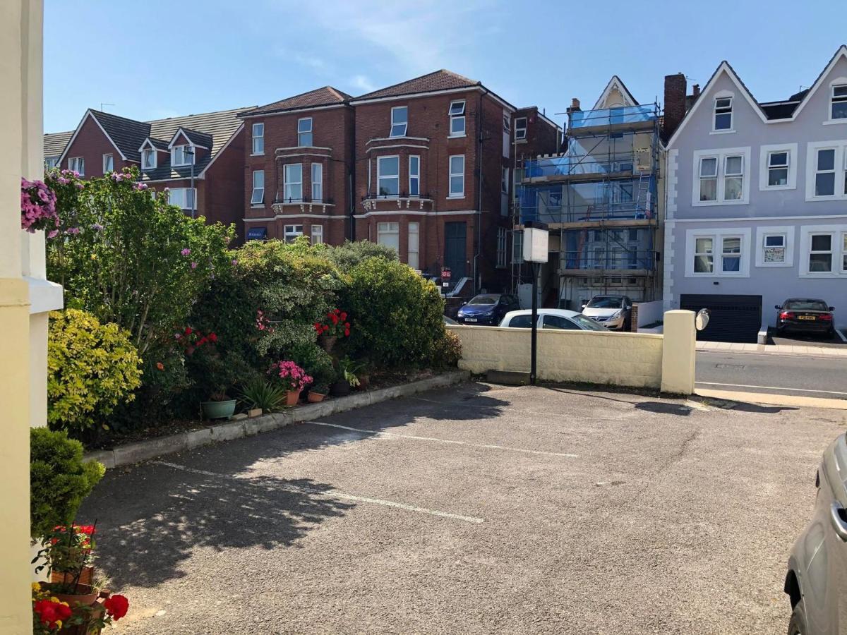 Esk Vale Guest House Portsmouth Exteriör bild